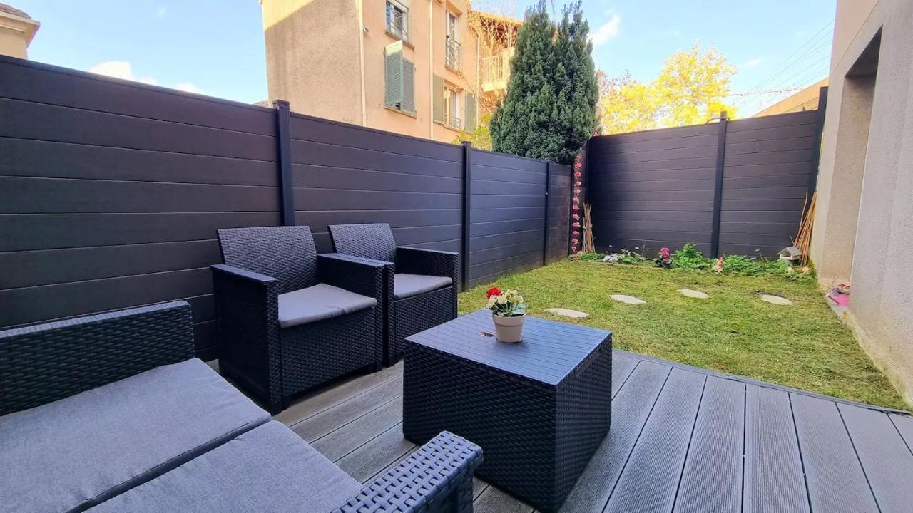 Superbe Appartement Avec Jardin Proche Versailles Saint-Cyr-lʼÉcole المظهر الخارجي الصورة